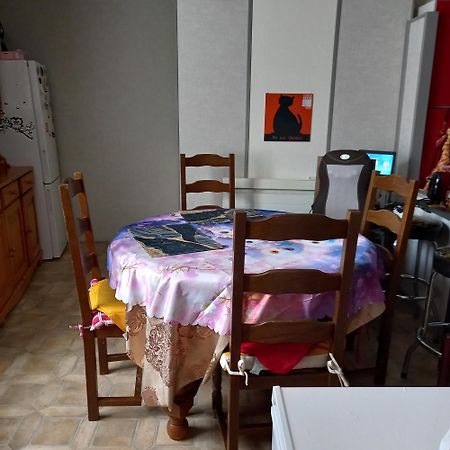 Une Chouette Maison Arcay  Exteriér fotografie